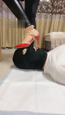 图片[3]_【逗逗】高跟踩踏碾压/深喉 bf2359_HD绳艺资源