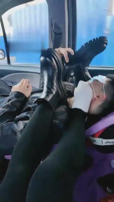 【雪儿】车内+野外公开处刑 bf2346_HD绳艺资源