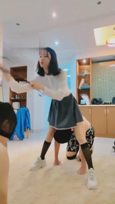 图片[7]_【七月】双m轮流舔脚-圣水洗脸-耳光踩踏 bf2400_HD绳艺资源