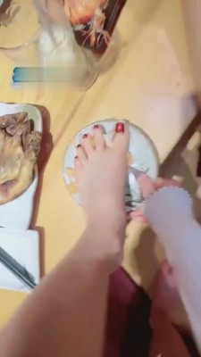 图片[6]_【一诺大小姐】超美女M伺候吃日本料理 bf2435_HD绳艺资源