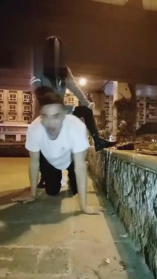 图片[8]_【刘二狗】户外舔路人脏靴子-高难度挑战虐待【完整版】 bf2459_HD绳艺资源