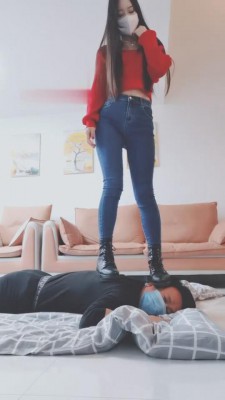 图片[6]_【猫神大人】极致悬空踩踏坐脸-直接淋圣水 bf2471_HD绳艺资源