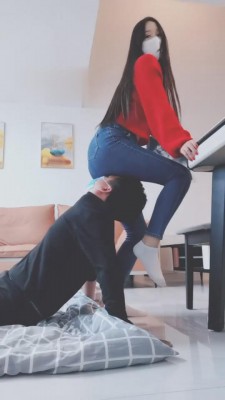 图片[10]_【猫神大人】极致悬空踩踏坐脸-直接淋圣水 bf2471_HD绳艺资源