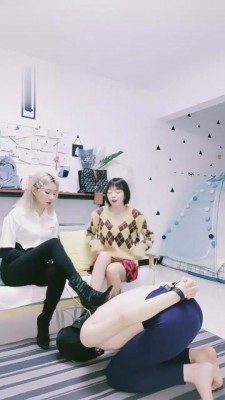 【丝洛】双S-带妹妹踢废贱狗 bf2564_HD绳艺资源