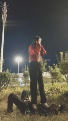 图片[3]_【猫神大人】精神小妹户外虐路人 bf2571_HD绳艺资源