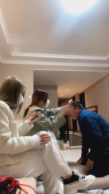 【禾悦】姐妹花双S暴调老狗 bf2524_HD绳艺资源