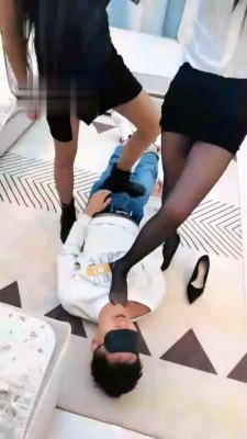 图片[9]_【夕微】小叔子伺候我和闺蜜舌吻 bf2606_HD绳艺资源