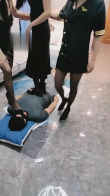 图片[5]_【采淇S】3S-带素人美女入圈-重度踩踏 bf2752_HD绳艺资源