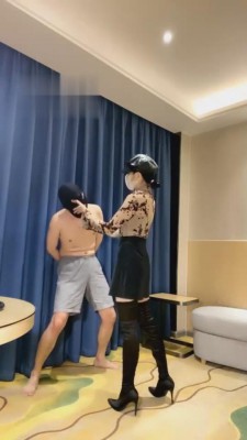 【弯弯小阿姨】口嗨跑骚狗的下场 bf2758_HD绳艺资源