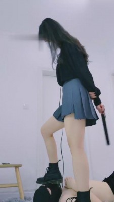 图片[5]_【禾末】马丁靴爆踩头/碾手/打手心 bf3310_HD绳艺资源