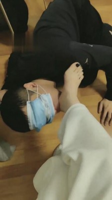 【文文文】白袜窒息-腿绞-深喉 bf3386_HD绳艺资源