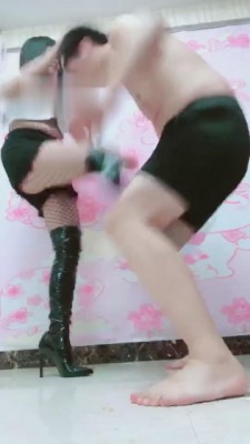 图片[3]_【兔粉粉女皇】长靴高难度挑战踢踹专场 bf2834_HD绳艺资源