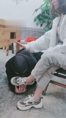 图片[9]_【小拽主人】火锅店当着情侣素人面玩狗 bf2899_HD绳艺资源