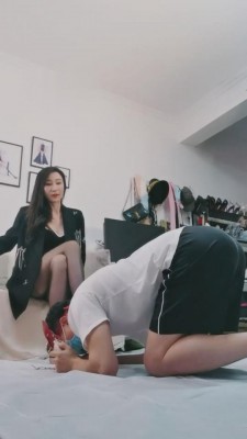 图片[3]_【微希】剧情-偷闻漂亮姐姐的鞋被抓 bf2889_HD绳艺资源