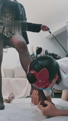 图片[4]_【微希】剧情-偷闻漂亮姐姐的鞋被抓 bf2889_HD绳艺资源