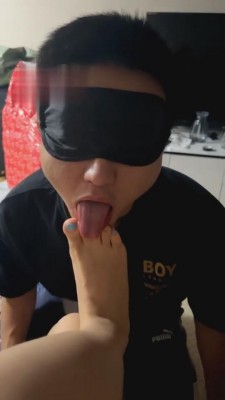 图片[4]_【美芽】贱狗舔完脏鞋还要喝圣水-圣水洗浴 bf3091_HD绳艺资源