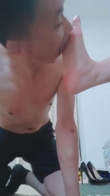 图片[2]_【魅影女神】舔脚高跟虐乳耳光转胯羞辱 bf3337_HD绳艺资源