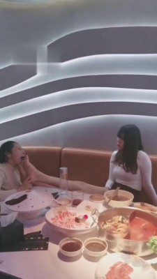 【宇婉莹】女奴伺候吃饭-赏赐口水 bf3349_HD绳艺资源