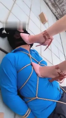 图片[7]_【芷晴】阳台剧情-搬家快递员（暴虐） G-210713-25_HD绳艺资源