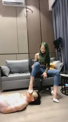 图片[7]_【弯弯小阿姨】木乃伊-圣水纸巾窒息/坐脸/插嘴 G-210714-19_HD绳艺资源