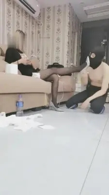 【傲柔】踢裆/深喉/踩/踹/舔脚/圣水/骑马钻胯/口水【下】 G-210725-12_HD绳艺资源