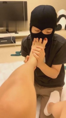 图片[4]_【路子】大学狗爬上门求虐口水踩踏 G-210803-18_HD绳艺资源