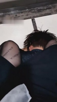 图片[3]_【乐爷】电梯户外调狗心跳加速刺激 G-210810-19_HD绳艺资源