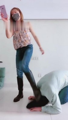 图片[6]_【美离子】舔靴底-踹盲盒 G-210813-9_HD绳艺资源