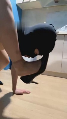 图片[8]_【晨晨】重度耳光/碾压喂食 bf741_HD绳艺资源