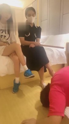 【怡怡子】双主首调肥母狗 bf735_HD绳艺资源