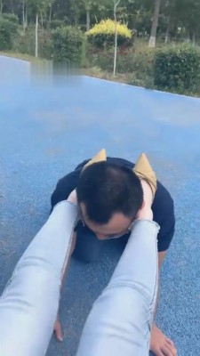 【思诺】户外遛狗公开处刑 bf451_HD绳艺资源