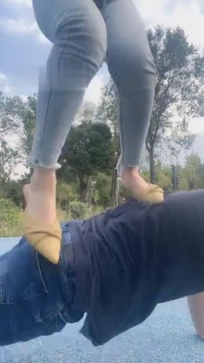 图片[4]_【思诺】户外遛狗公开处刑 bf451_HD绳艺资源