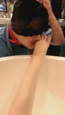 图片[4]_【江门大佬】圈养人形犬浴缸伺候舔脚 bf662_HD绳艺资源