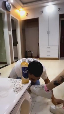 【刘二狗】素人妹妹小白鞋原味棉袜首调 G-210830-15_HD绳艺资源