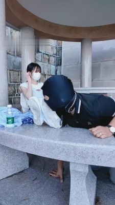 图片[4]_【高难度挑战美学】脏鞋爱好者必看!户外舔脏鞋强迫吃泥巴 bf524_HD绳艺资源