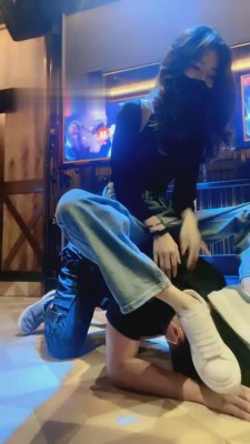 图片[3]_【希希子】双奴KTV调-尝试开发素人舔脚/喝圣水 bf649_HD绳艺资源