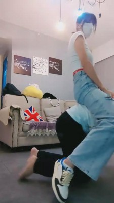 图片[2]_【高难度挑战美学】AJ运动女生随意发泄 G-210822-24_HD绳艺资源