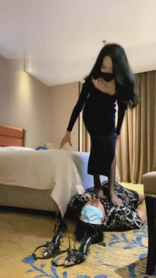 图片[8]_【弯弯小阿姨】暴虐挑战偷丝袜的狗奴才 G-210825-14_HD绳艺资源