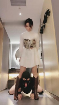 图片[2]_【禾末】白棉袜泡水喝-狗头刷马桶 G-210817-28_HD绳艺资源