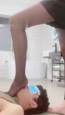 【丞丞】开发私奴的抖M舍友 bf755_HD绳艺资源