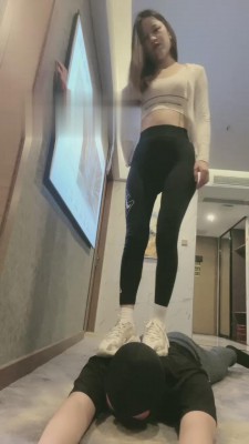 图片[8]_【漫漫】全体重踩狗奴 bf15430_HD绳艺资源