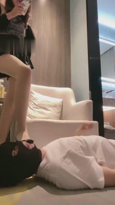 图片[4]_【路子】人肉坐垫/全体重踩/耳光 bf15434_HD绳艺资源