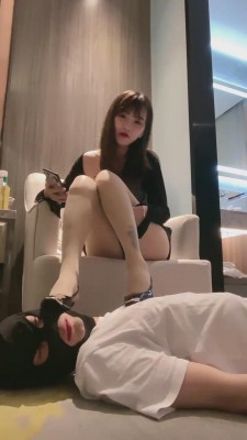 图片[7]_【路子】人肉坐垫/全体重踩/耳光 bf15434_HD绳艺资源