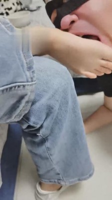 图片[5]_【文文文】开发03年素人小姐姐舔鞋 bf15723_HD绳艺资源