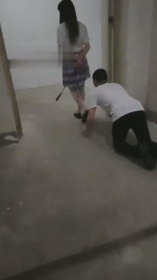 【小猫咪】楼梯间无底线超级脏 bf15769_HD绳艺资源