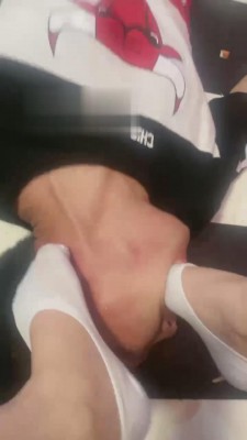 【逗逗】KTV船袜裸足超强深喉 bf15724_HD绳艺资源