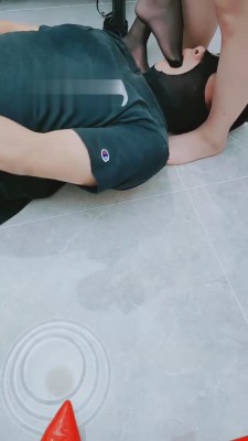 图片[13]_【萝莉糖糖】双情侣强迫羞辱绿帽狗【双视角版】 bf15878_HD绳艺资源