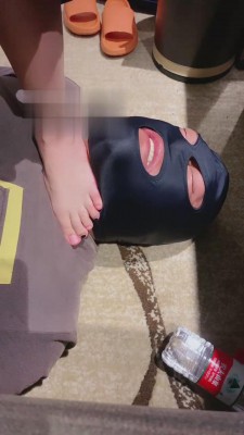 图片[3]_【骨精精】全体重踩踏深喉 bf15835_HD绳艺资源