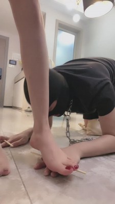 图片[5]_【伊楠】御姐女神肉丝脚蹂躏继父/圣水【完整版】 bf15857_HD绳艺资源