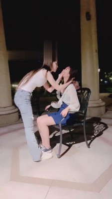 【领主老大】户外小区当众羞辱母畜驯化 bf16049_HD绳艺资源